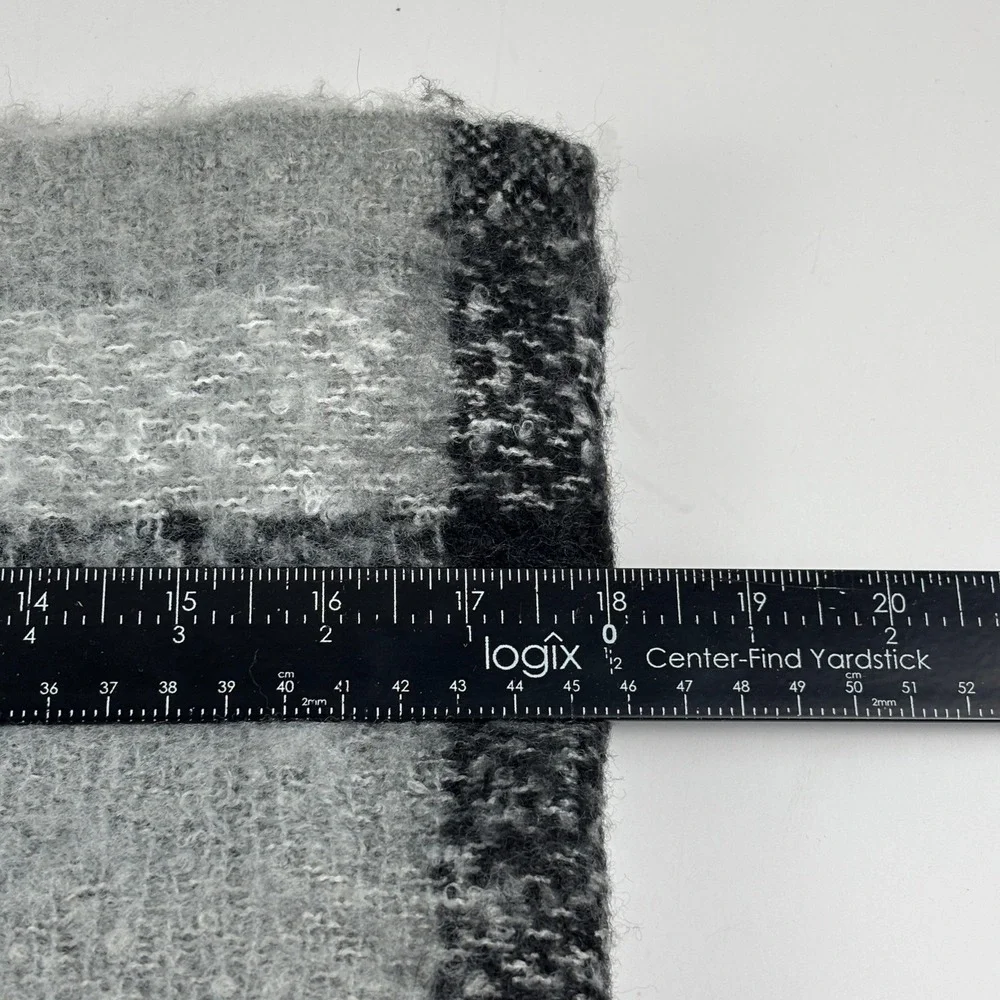 C&C California Plaid Scarf Womens OS Grey Fuzzy‎ Fringe Winter Cozy Soft Warm